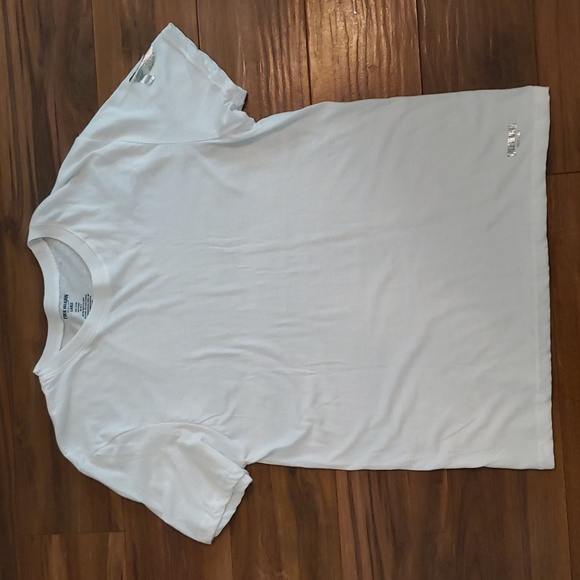 NWOT True Religion Classic Horseshoe T-Shirt Large Casual Vacation - Picture 2 of 5